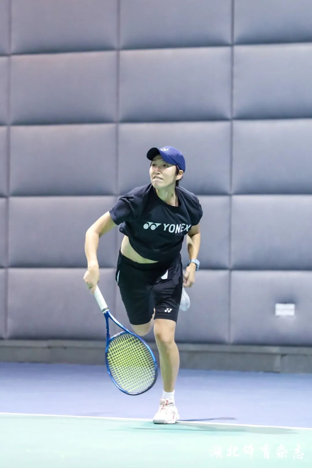 显得缺乏创 显得缺乏创