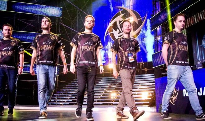 功进入首发 功进入首发