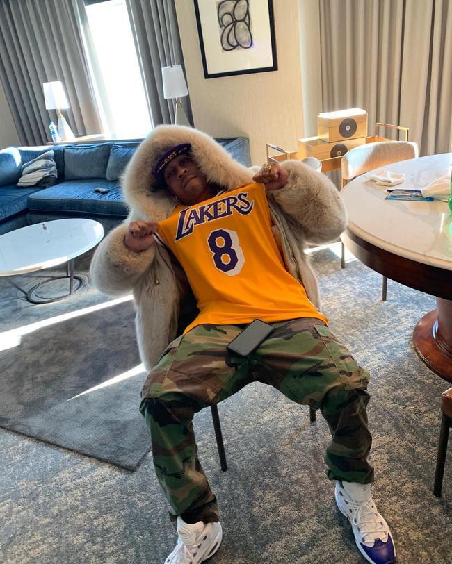 中的回追速 中的回追速